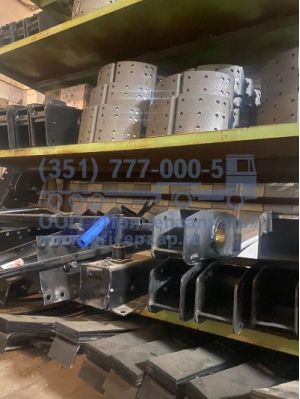 Склад с колодками на полуприцепы